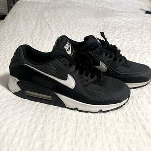 Nike Ait Max size 8.5 men’s